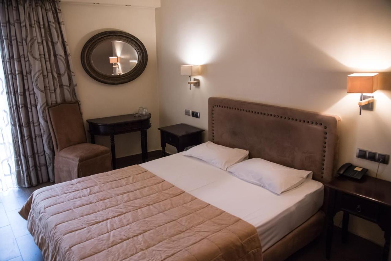 Hotel Maroussi Атина Екстериор снимка